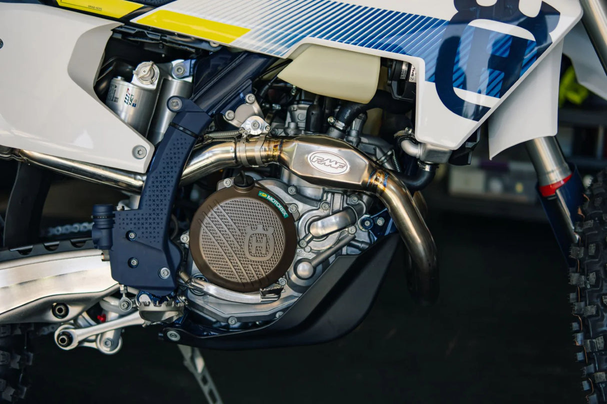 FMF Megabomb Header - Titanium BETA 450 RX /RC 24-25 045689