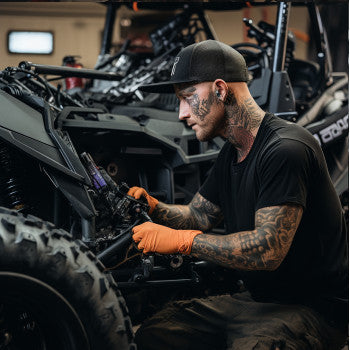 PARTS UNLIMITED Nitrile Gloves - 8.5 MIL - Medium - 100-Pack 3350-0440