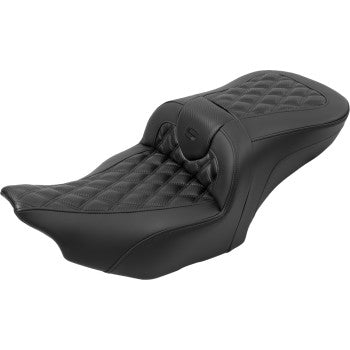 SADDLEMEN RoadSofa™ Seat - with Backrest - Carbon Fiber - Lattice Stitch - FLTR/FLHX '23-'24 823-07-206B0