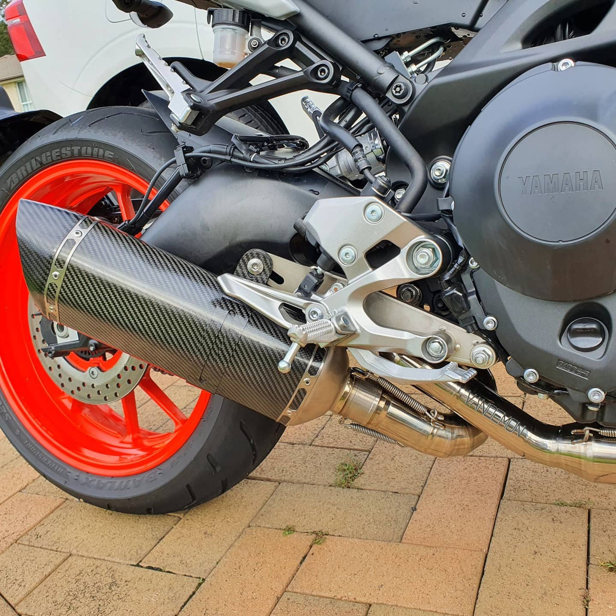 Vandemon Yamaha MT09 FZ09 XSR900 2014-2020 Vandemon Titanium Doughnut Exhaust & Carbon Fibre Muffler 2016-20 YAMAMT09EXTI180A VA-78