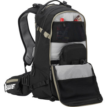 USWE Core Off-Road Daypack - 16L - Mud Green 2163337