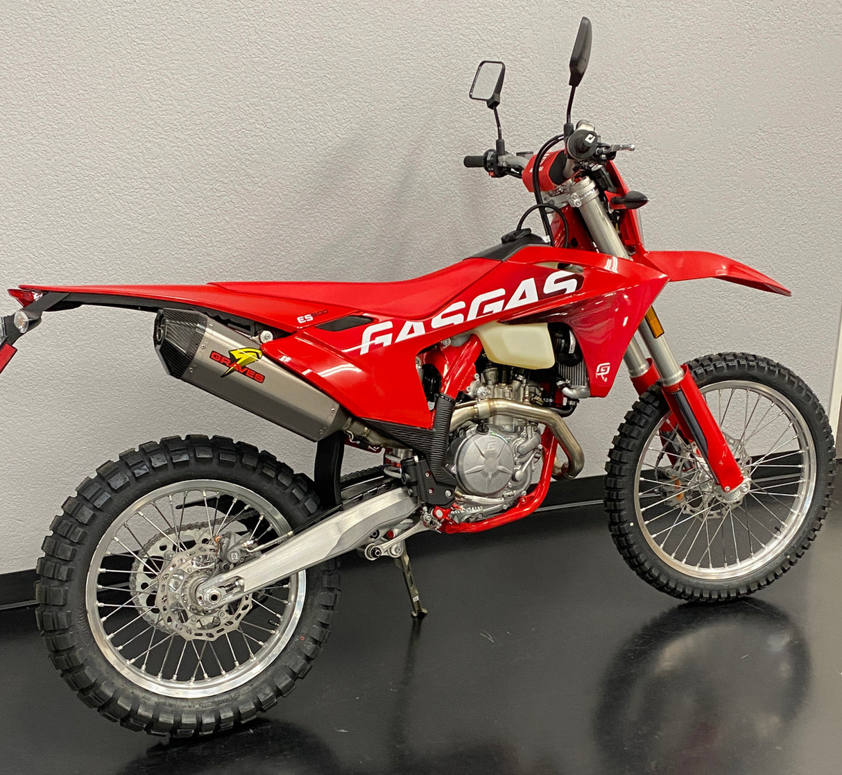 Graves Multi Fitment Dualsport Titanium Exhaust - Ktm - Husqvarna - Gasgas 2024 Exk-24exc-Sot