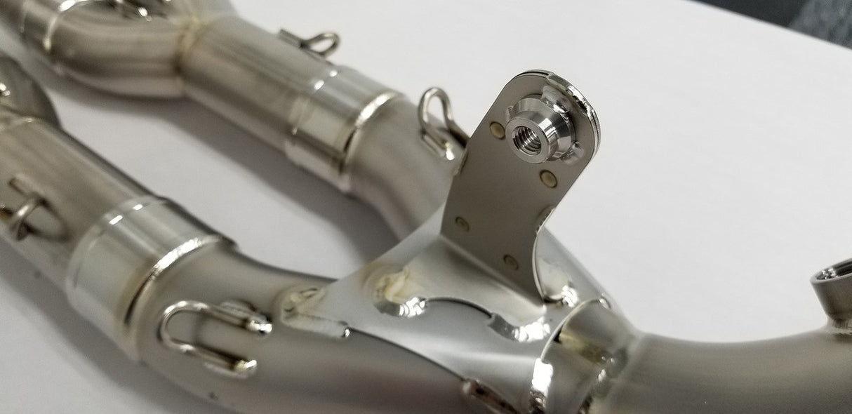 Graves Exhaust Full Titanium Exhaust System With Titanium 200mm Silencer R1 15-23 Exy-17r1-Ftt20