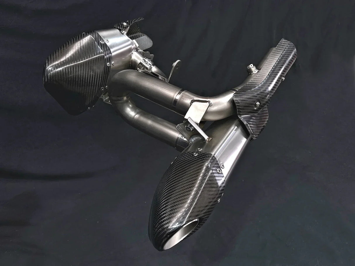 Vandemon Triumph Rocket 3R, GT and Storm Titanium Slip-On Mufflers 2019-2024 TRIUMROCKET3MUFC VA-1