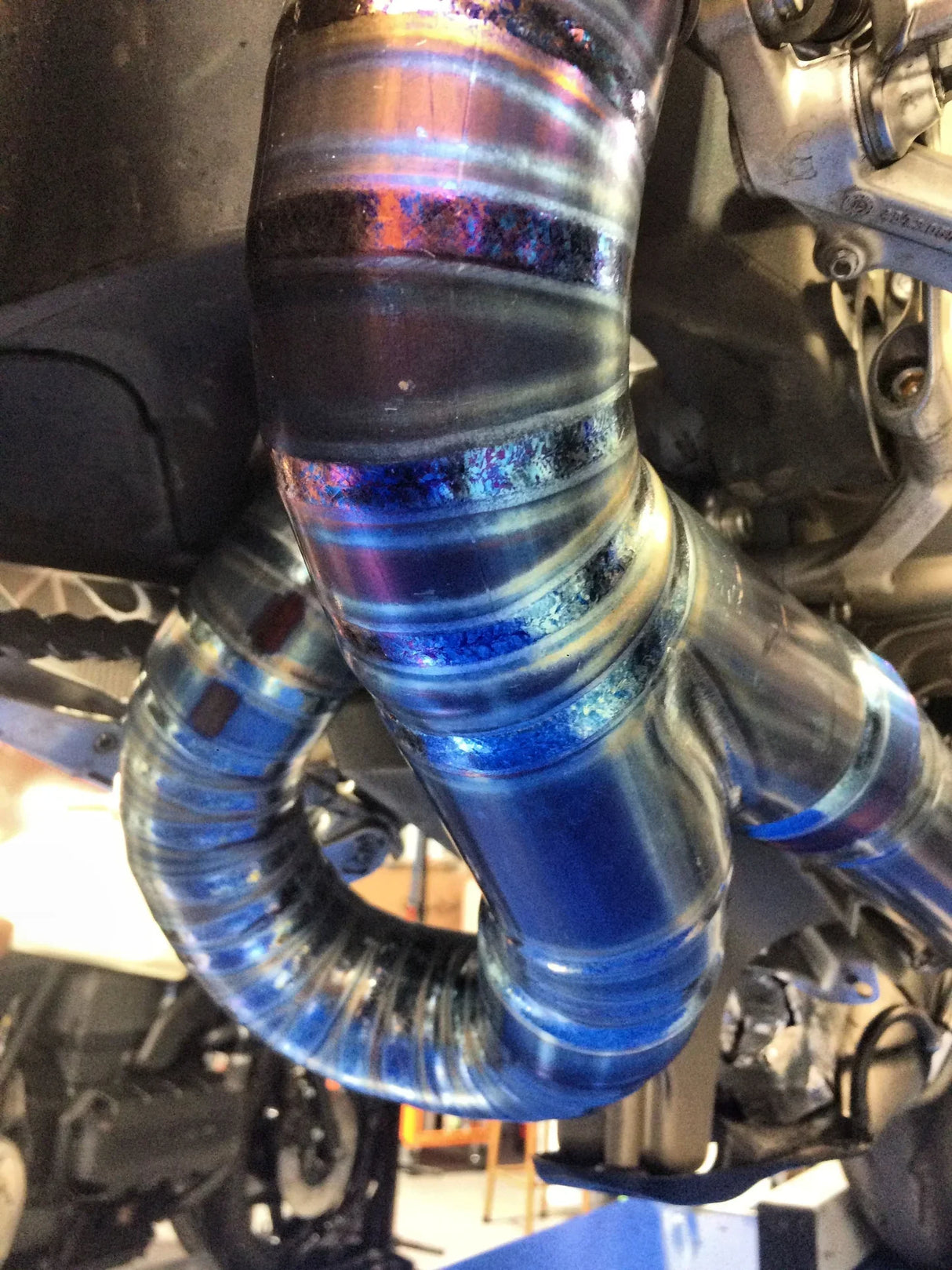 Vandemon Ducati Panigale 1199, 1199S, 1299S, 1299 SP & R 2011-18 Titanium High Mount Exhaust System DUC129TIEXHMESA VA-36