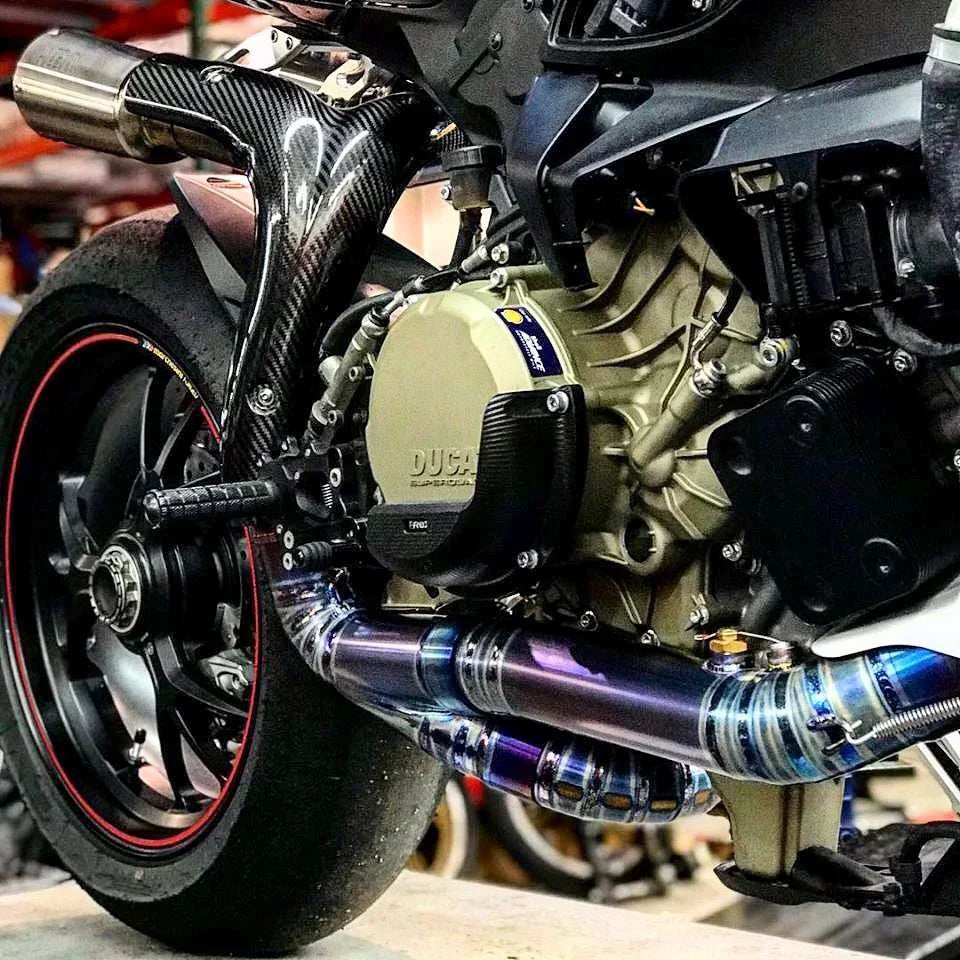 Vandemon Ducati Panigale 1199, 1199S, 1299S, 1299 SP & R 2011-18 Titanium High Mount Exhaust System DUC129TIEXHMESA VA-36