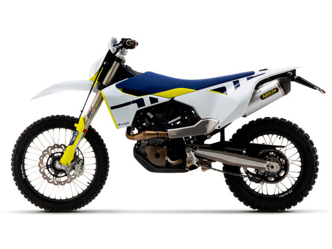 72623AK Arrow Husqvarna 701 Enduro Supermoto 17-24 Homologated Aluminium Race Tech Silencer With Carbon End Cap For Arrow Link Pipe 72623ak