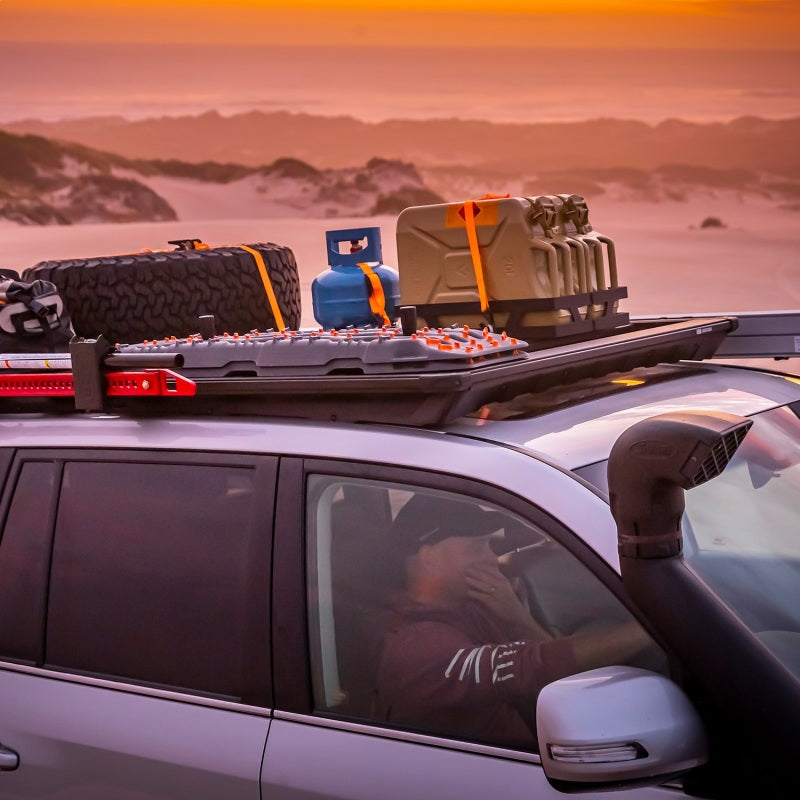 ARB BASE Rack Mount Kit with Deflector - 1770020 17915090