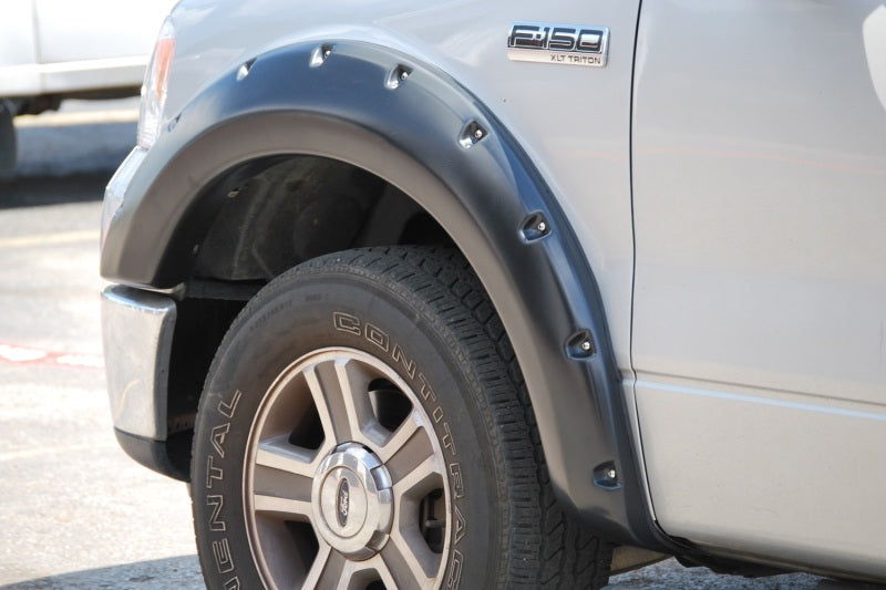 Lund 04-08 Ford F-150 (No Stepside) RX-Rivet Style Smooth Elite Series Fender Flares - Black (4 Pc.) RX310S