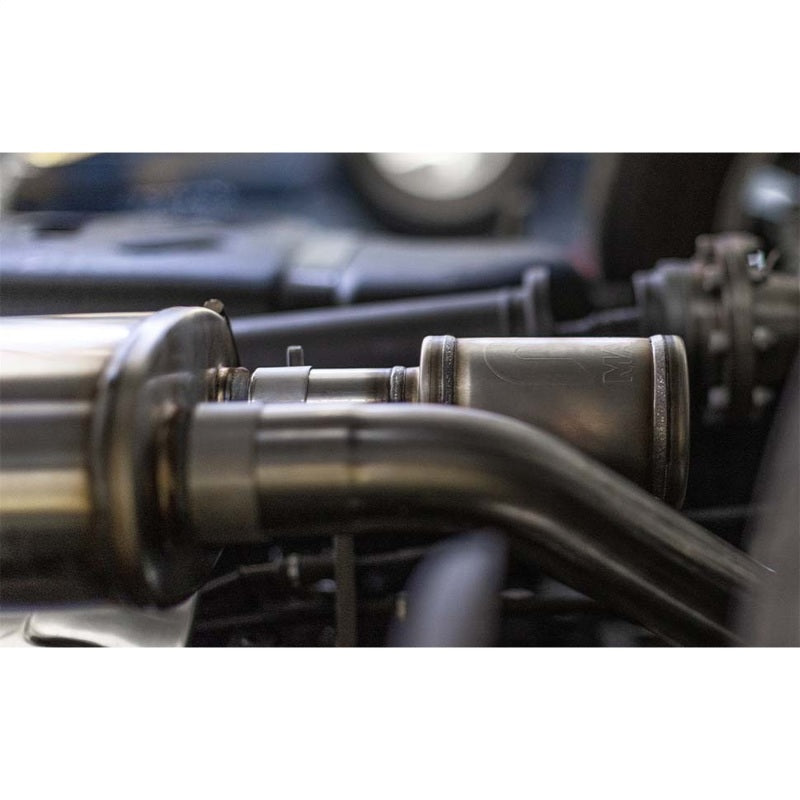 Magnaflow 22+ Toyota Tundra Overland Series 3in Single Straight Passenger Side Rear Cat-Back Exhaust 19604