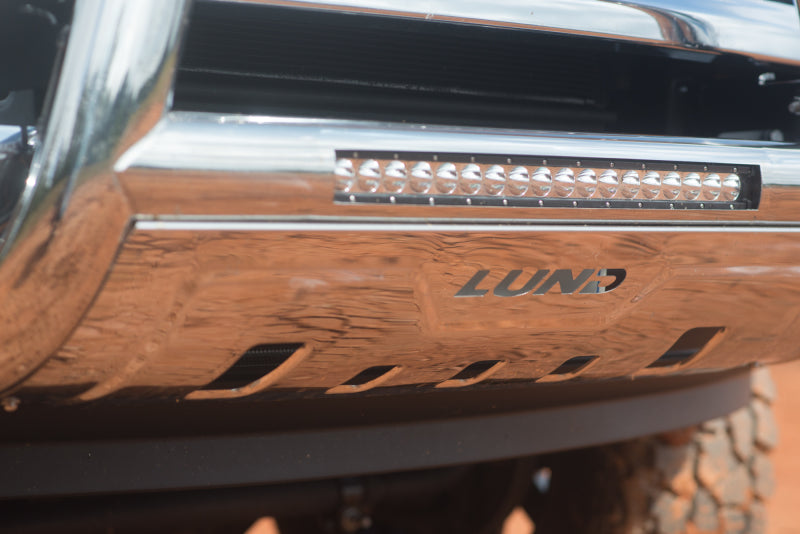 Lund 07-17 Chevy Silverado 1500 Bull Bar w/Light & Wiring - Polished 47021214