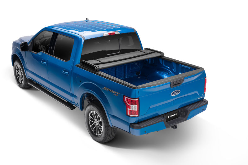 Lund 99-17 Ford F-250 Super Duty (8ft. Bed) Genesis Elite Tri-Fold Tonneau Cover - Black 95851