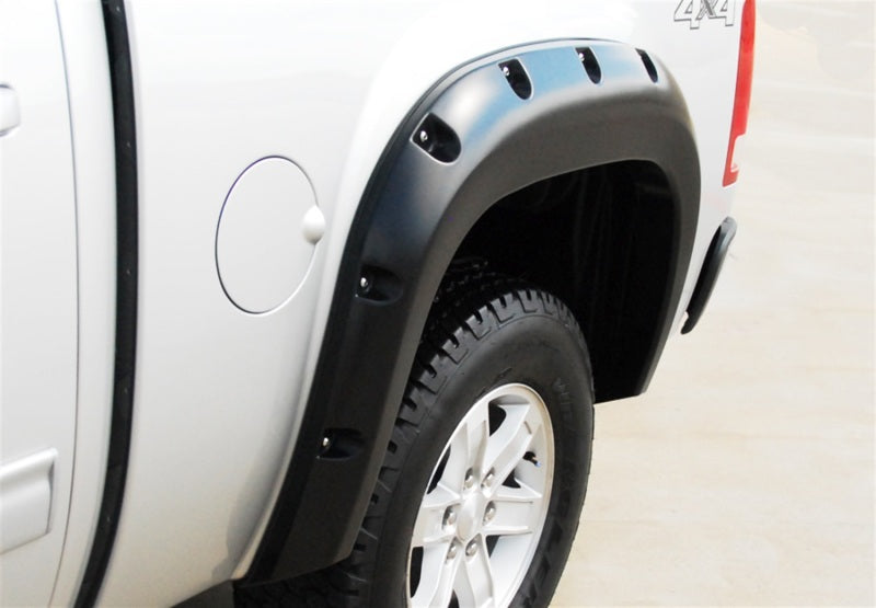 Lund 07-13 GMC Sierra 1500 RX-Rivet Style Smooth Elite Series Fender Flares - Black (4 Pc.) RX109S