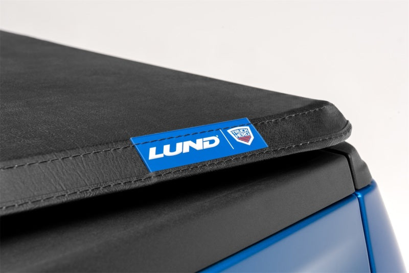 Lund 14-21 Toyota Tundra (6.5ft. Bed) Genesis Tri-Fold Tonneau Cover - Black 950121