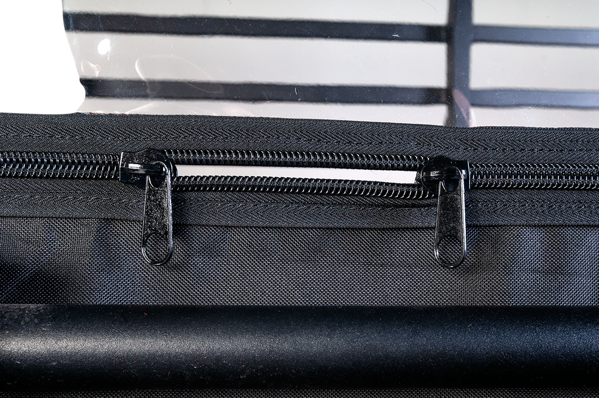 Panel antipolvo suave SEIZMIK - Trasero 4028