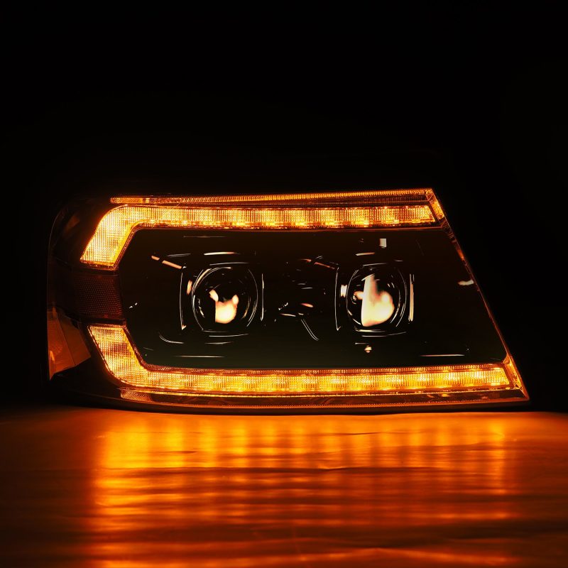AlphaRex 04-08 Ford F150 PRO-Series Projector Headlights Chrome w/ Sequential Signal and DRL 880136