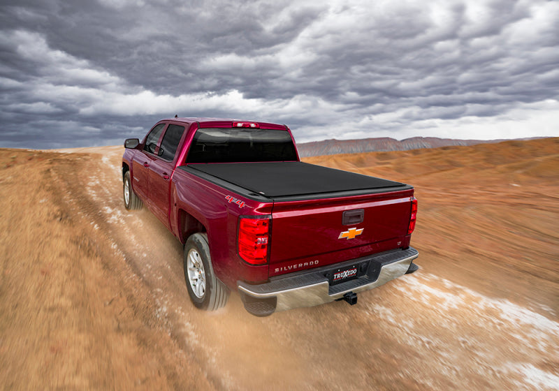 Truxedo 2020 GMC Sierra & Chevrolet Silverado 2500HD/3500HD w/Tailgate 6ft 9in Pro X15 Bed Cover 1473701