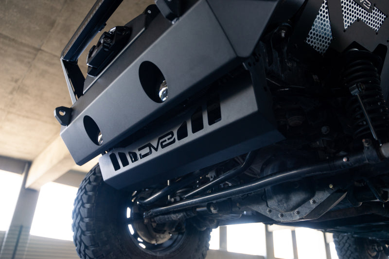 DV8 Offroad 18-23 Jeep Wrangler JL/JT Front Bumper Sway-Bar Disconnect Motor Skid Plate SPJL-02