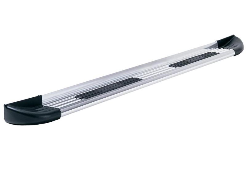 Lund 00-05 GMC Yukon (70in w/Fender Flares) TrailRunner Extruded Multi-Fit Running Boards - Black 291120