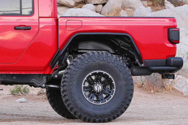 Fabtech 20-21 Jeep Gladiator 4WD Rear Steel Tube Fenders FTS24248