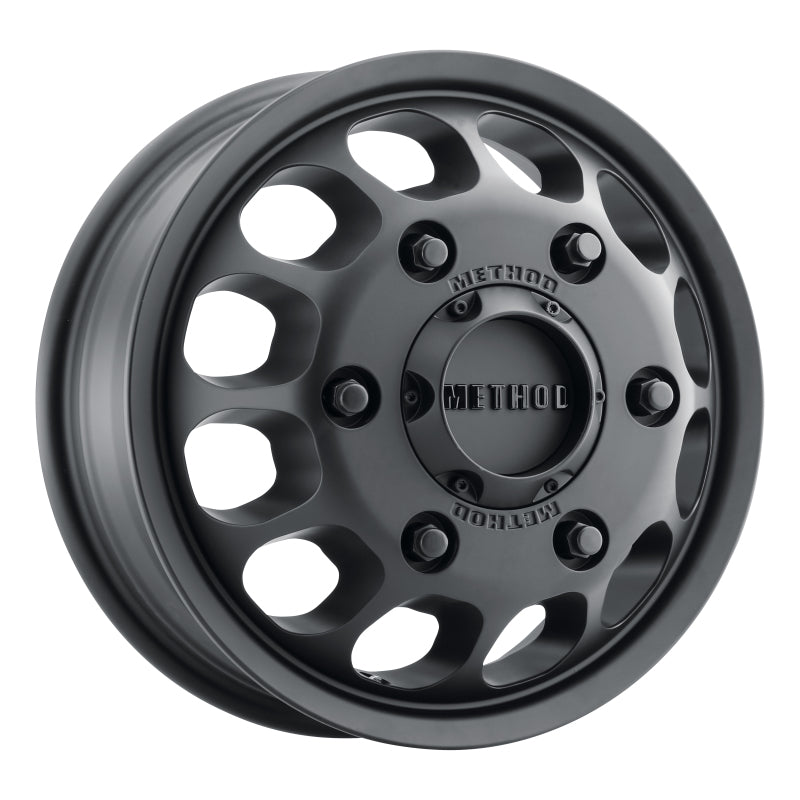 Method MR901 - FRONT 16x5.5 +117mm Offset 6x205 161.04mm CB Matte Black Wheel MR901655925117