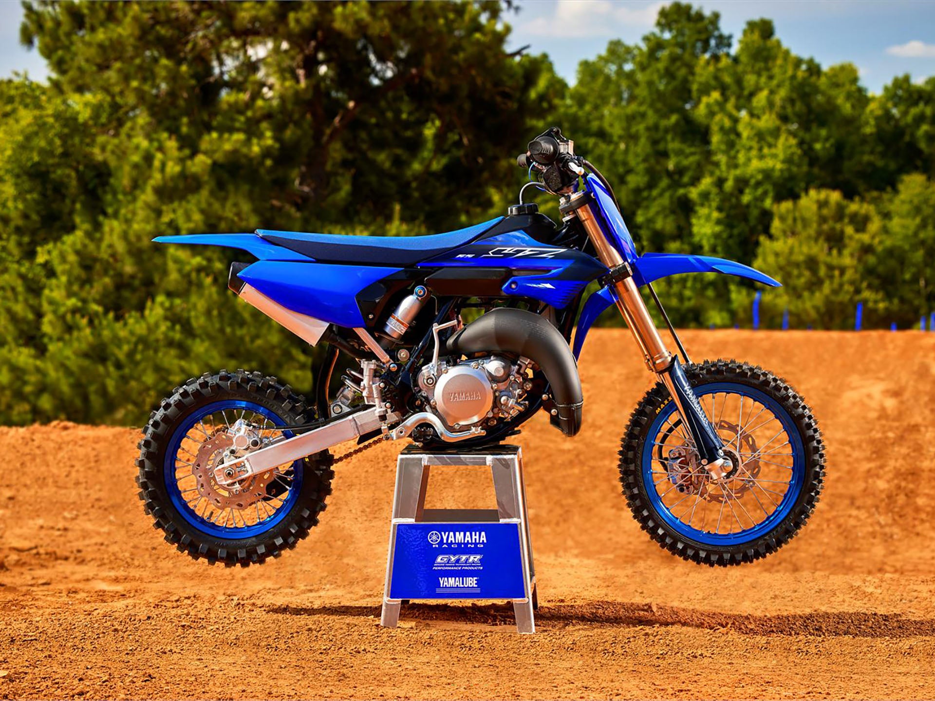 YZ65