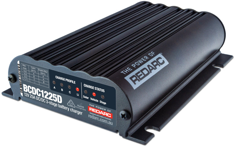 REDARC DC/DC Dual Input In-Vehicle Battery Charger - 12V 25A BCDC1225D