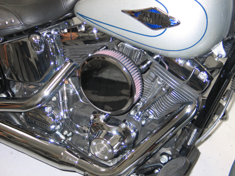 K&N Street Round Metal Intake System - Harley Davidson - Red Filter 6-8 Size 2.4in In Dia 2.5in H RK-3934