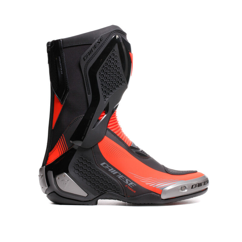 DAI Torque 4 Boots Black/Red Fluorescent Size - 38