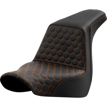 SADDLEMEN Step-Up Seat - Honeycomb - Orange Stitching - FL/FX '18-'24 A818-29-177ORA