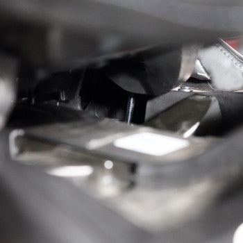 SHOW CHROME Seat Shock - Spyder RT '20-'24 41-269