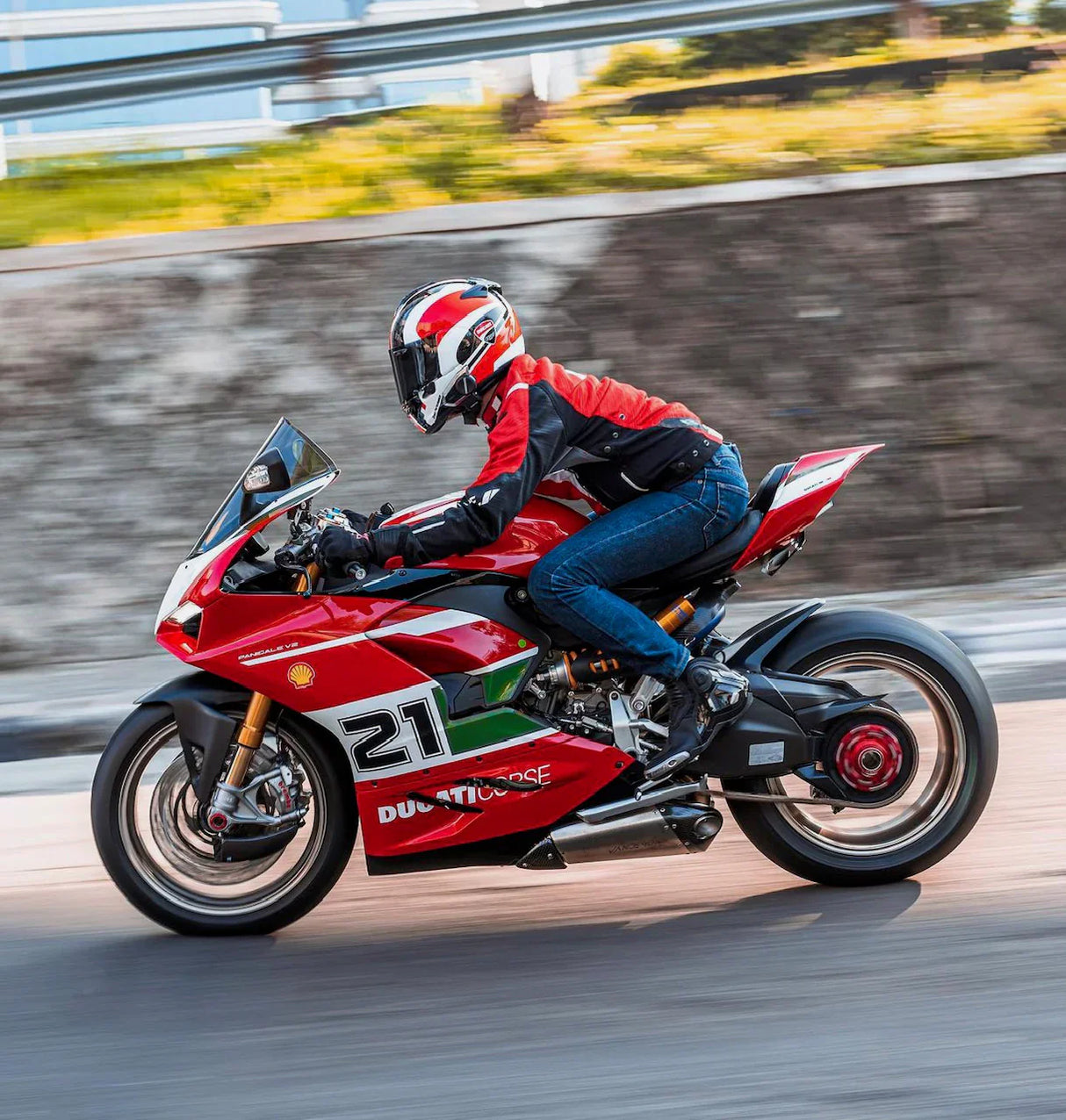 Vandemon Ducati V2 Panigale & Streetfighter Titanium Low Mount Exhaust System 2020-24 DUCV2TIEXHSBELA VA-129