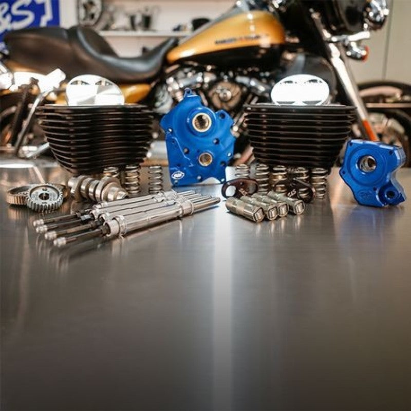 S&S Cycle 2017 M8 Models 128in CI Oil Cooled w/ Chrome Pushrod Tubes & Highlighted Fins 310-1106A