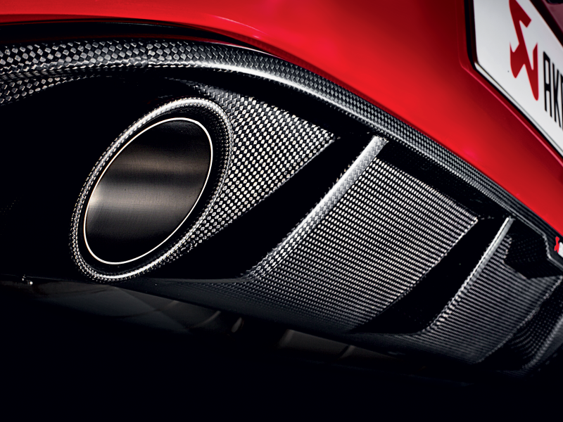 Akrapovic 13-17 Volkswagen Golf GTI (VII) Slip-On Line (Titanium) w/ Carbon Tips MTP-VW/T/1H