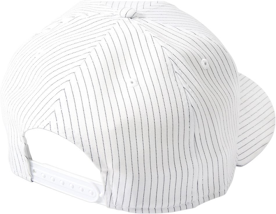 PRO CIRCUIT Outfitter New Era Snapback Hat - White PC13416-0100