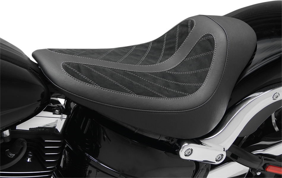 MUSTANG Kodlin Solo Seat - Black - FXSB 76276