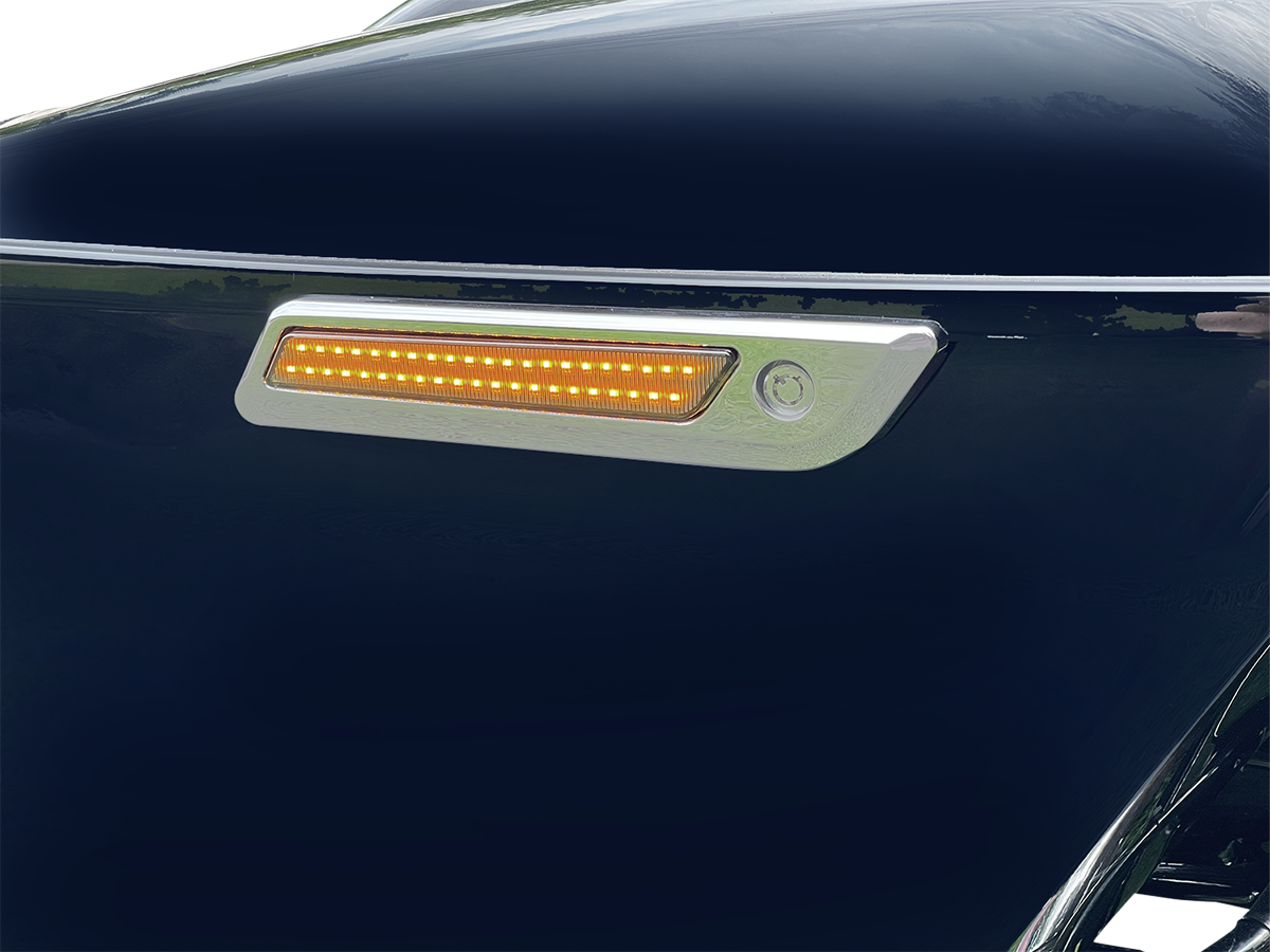 Luz de pestillo CUSTOM DYNAMICS - Alforja - Color dual - Ahumado - Cromado CD-SBL-DC-SC 