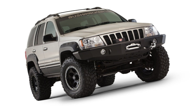 Bushwacker 99-04 Jeep Grand Cherokee Cutout Style Flares 4pc - Black 10926-07