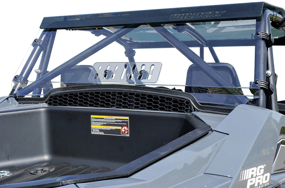 SPIKE Rear Windshield W/Vent Tex 77-1200V-R