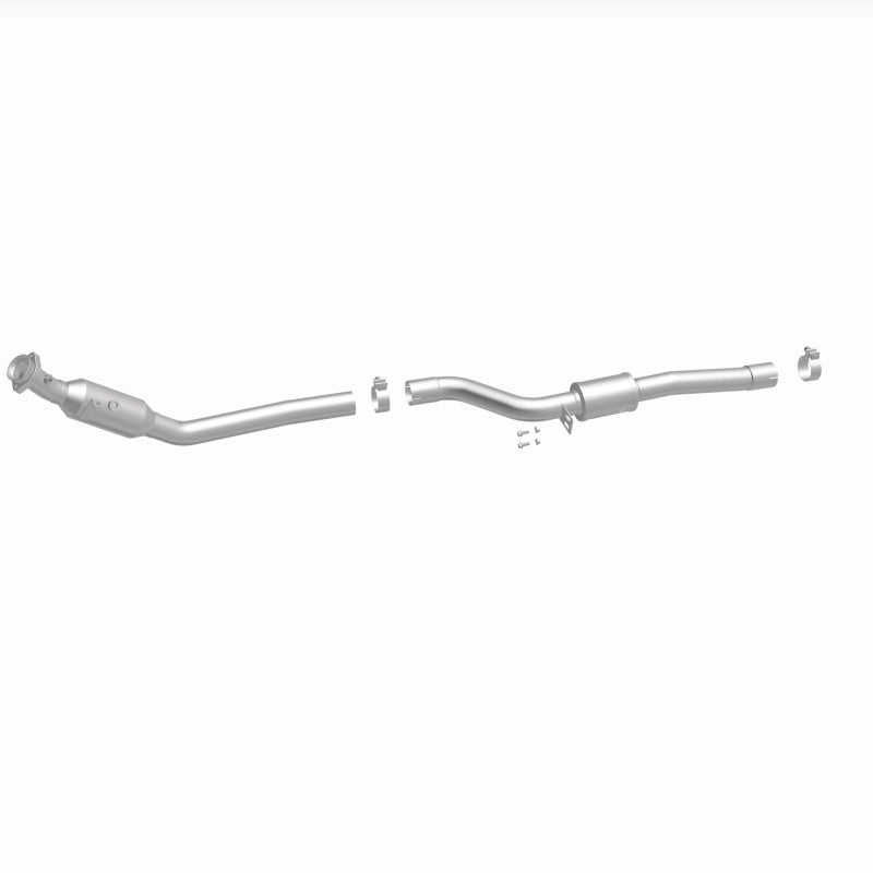 Magnaflow Conv DF 2013-2017 SL550 V8 4.6 OEM Underbody 21-572