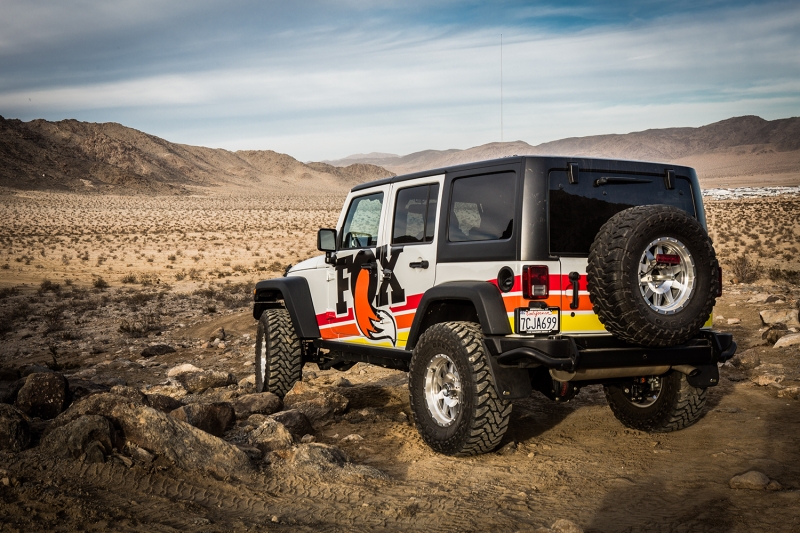 Fox 07-18 Jeep JK 2.5 Perf Elite Series Reservoir Shock Rear P/B 2.5-4in Lift (Pair) w/ DSC Adj. 883-26-092