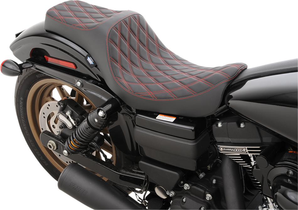 DRAG SPECIALTIES Asiento Predator III - Doble diamante - Costuras rojas 0803-0604 