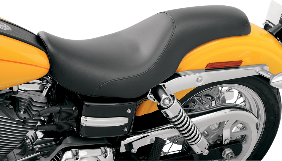 SADDLEMEN Seat - Profiler - Black - Smooth - Dyna '06-'17 806-04-047