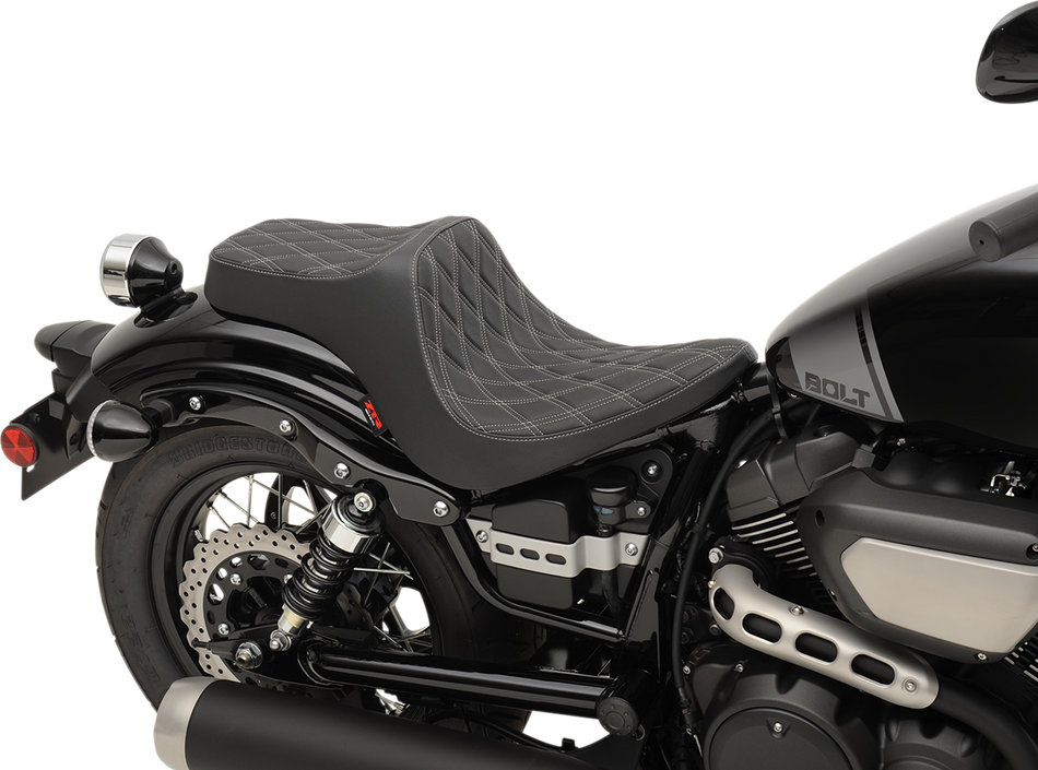 Z1R Predator III Seat - Diamond - Silver Stitching - Bolt 0810-2070