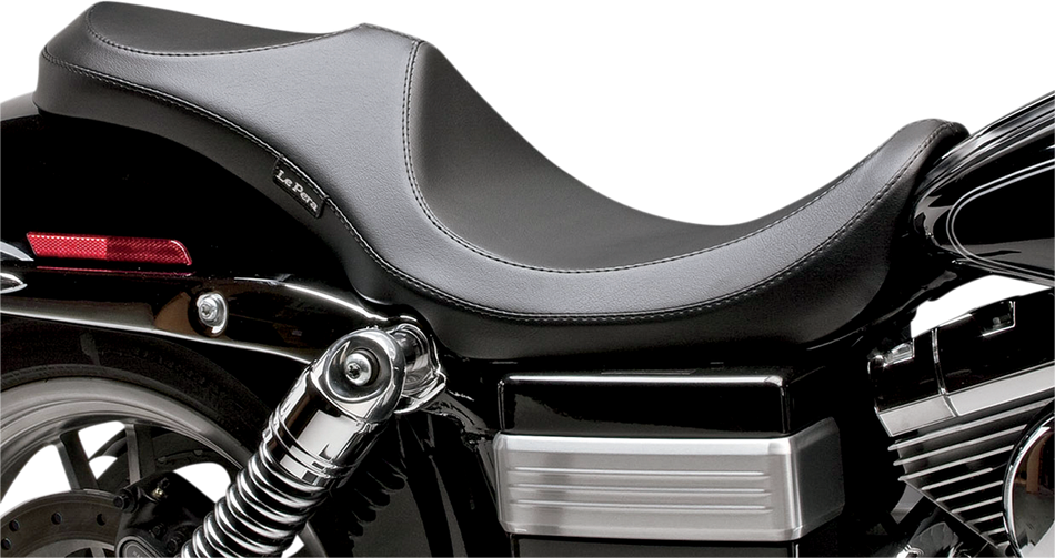 LE PERA Villain Seat - Smooth - Black - Dyna '06-'17 LK-815