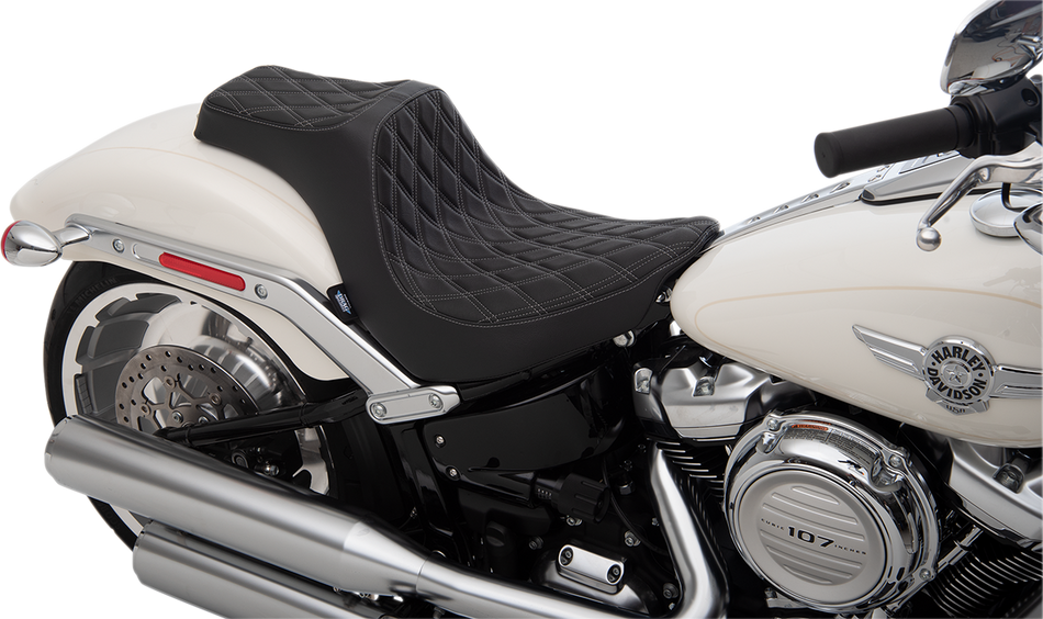 DRAG SPECIALTIES Predator III Seat - Double Diamond - Silver Stitching - FLFB/S '18-'22 0802-1189