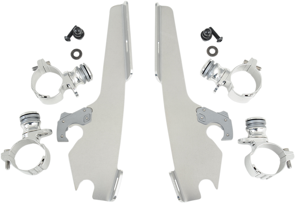 MEMPHIS SHADES Batwing Trigger Lock Mounting Kit - VT 750 Phantom - Polished MEK1956