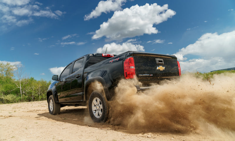 Bushwacker 15-19 Chevrolet Colorado (Excl. ZR2) OE Style Fender Flares 4pc - Black 40985-02
