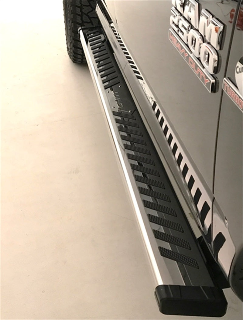 Lund 09-17 Dodge Ram 1500 Crew Cab Summit Ridge 2.0 Running Boards - Stainless 28665028