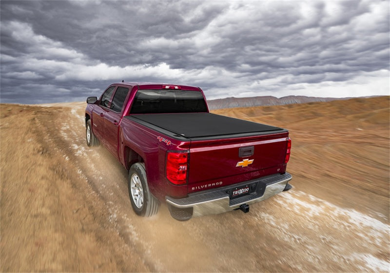 Truxedo 2020 GMC Sierra & Chevrolet Silverado 2500HD/3500HD w/Tailgate 6ft 9in Pro X15 Bed Cover 1473701